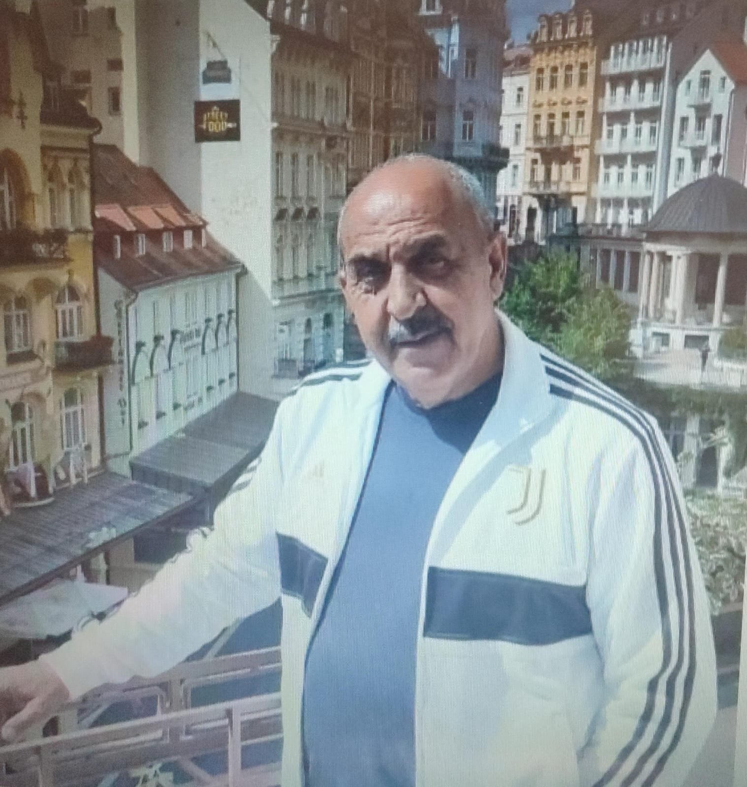 Möhkəm Təməl Üzərində Qurulan Etibar: Tikinti Sahəsində Ədalət Müəllimin İzi